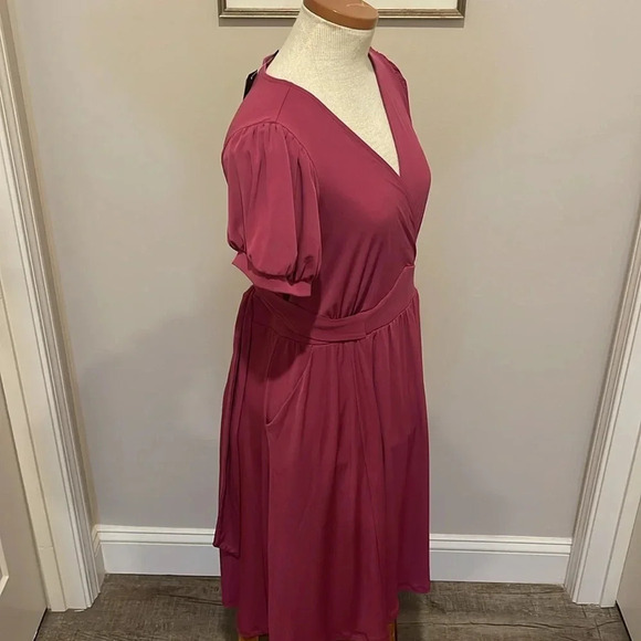 NWT!! Torrid - Mini Studio Knit Surplice Dress - Size 0 - L/12 - Pink!! - Picture 7 of 13